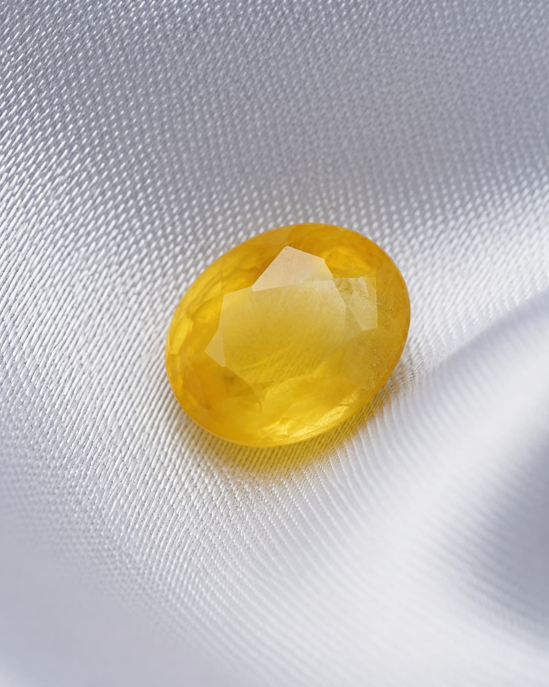 Yellow Sapphire (Pukhraj) - Image 3