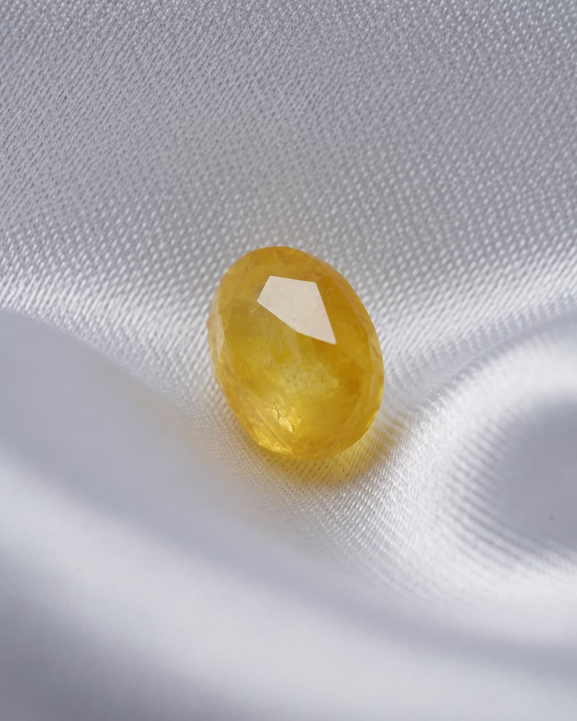 Yellow Sapphire (Pukhraj) - Image 5